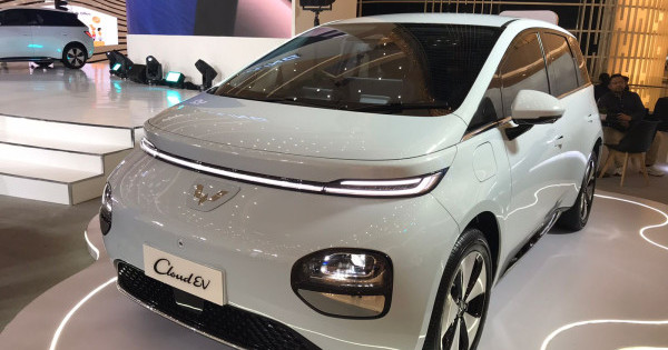 Wuling Cloud EV Sudah Punya Harga Resmi, Rp398&nbsp;Juta