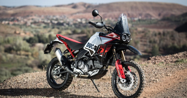 Intip Spesifikasi Ducati DesertX Rally yang Meluncur di Indonesia